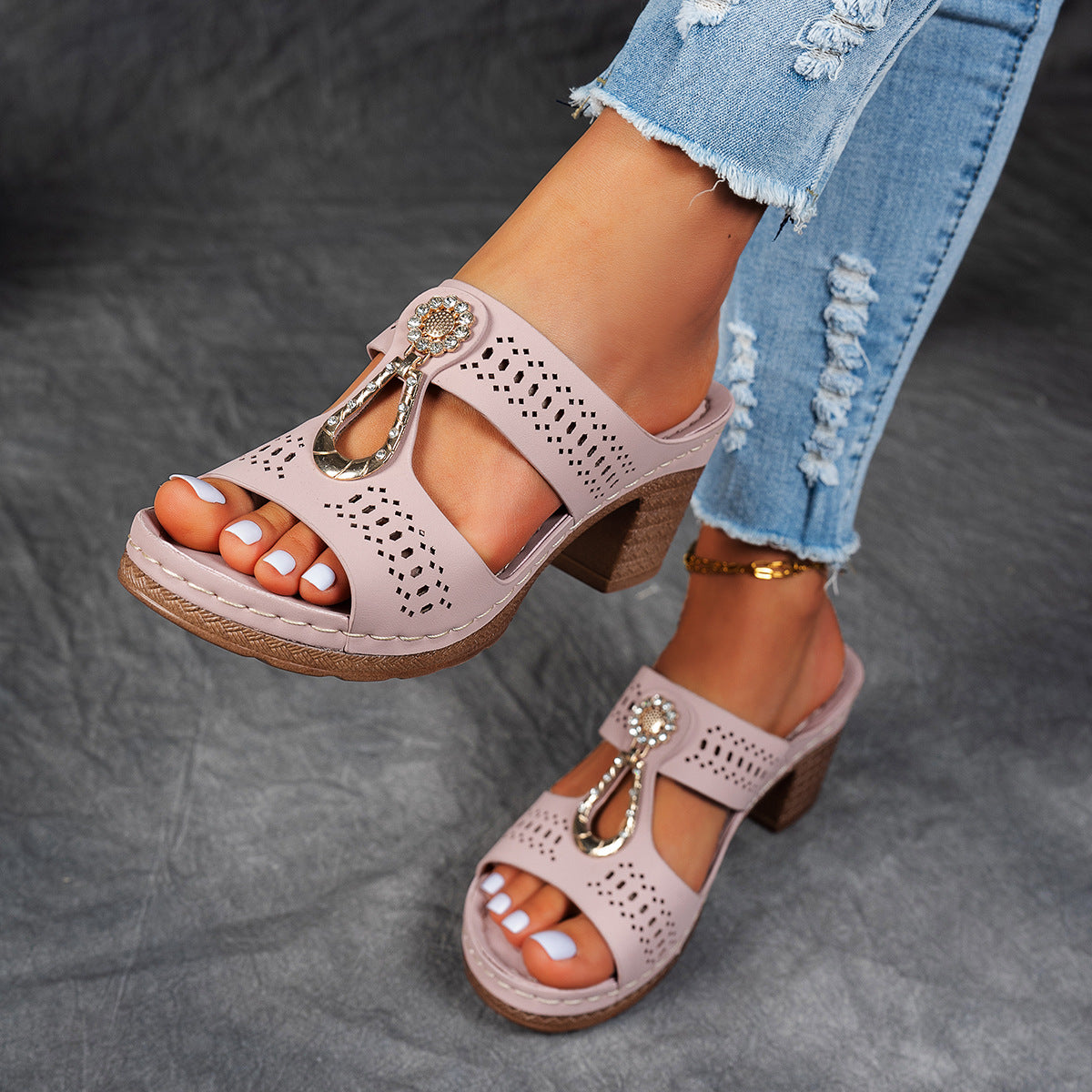 Nicoleta – Orthopädische Sandale Mit Zirkonia